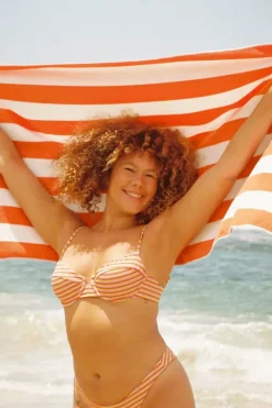 Discount Gigi Underwire Bikini Top Tops|Underwire