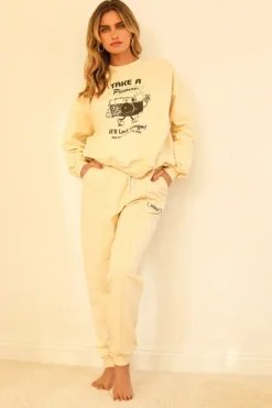Fashion Take A Picture Drawstring Sweatpants Clothing
